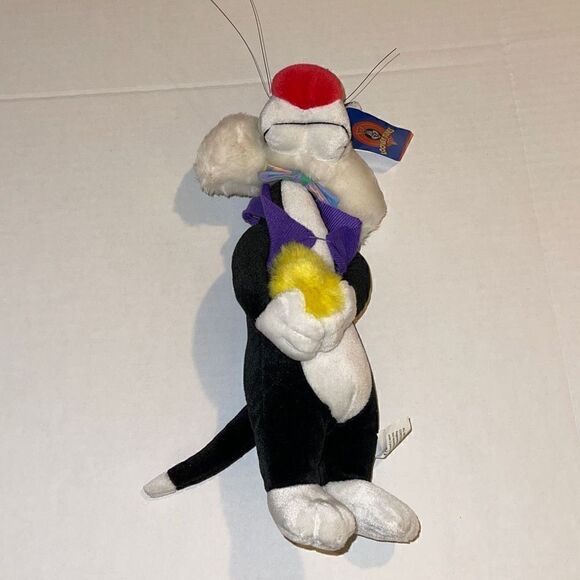 Vintage Looney Tunes 13” Slyvester the Cat Plush holding a baby chick NWT - Picture 3 of 12